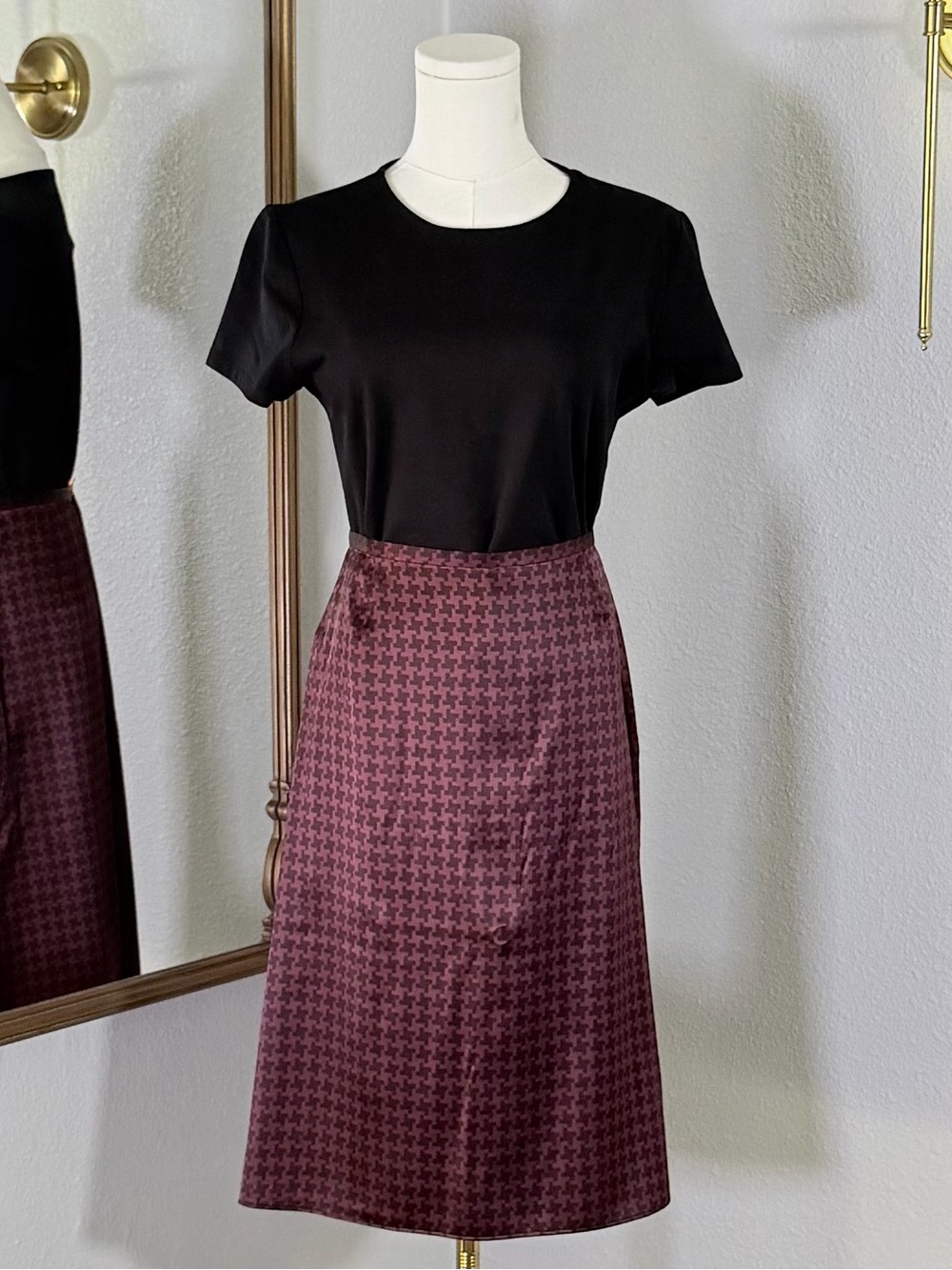 Caslon 92% Silk Houndstooth Midi Skirt 10 Burgundy Plum Dark Academia